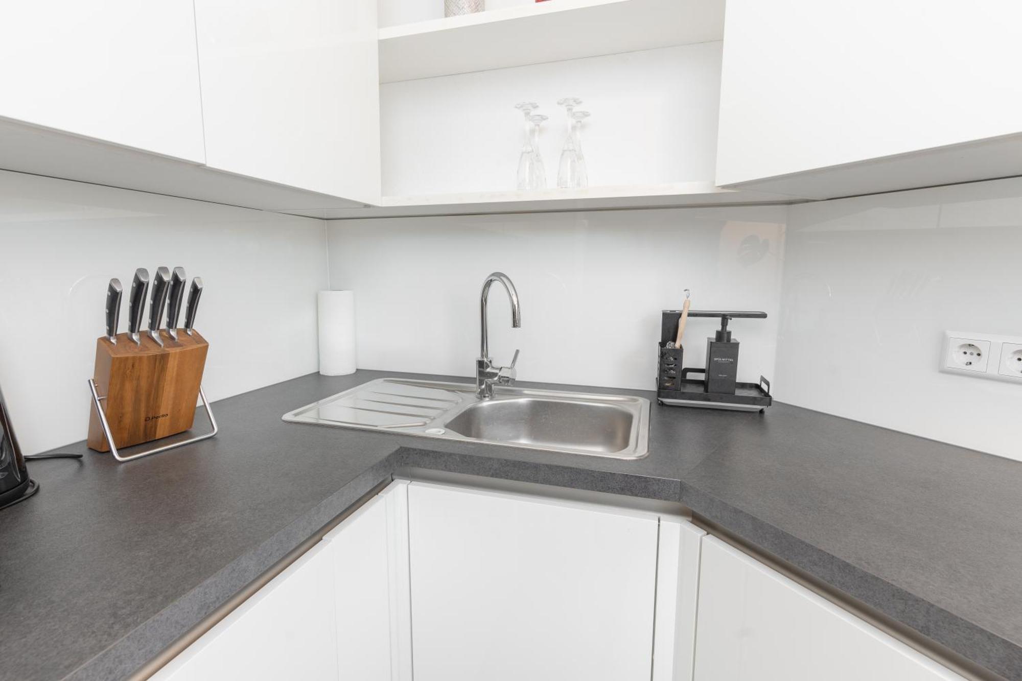 Untersee-Suite Istayunixi Seenaehe-Terrasse-Workspace-Netflix-Parkplatz Radolfzell am Bodensee Luaran gambar
