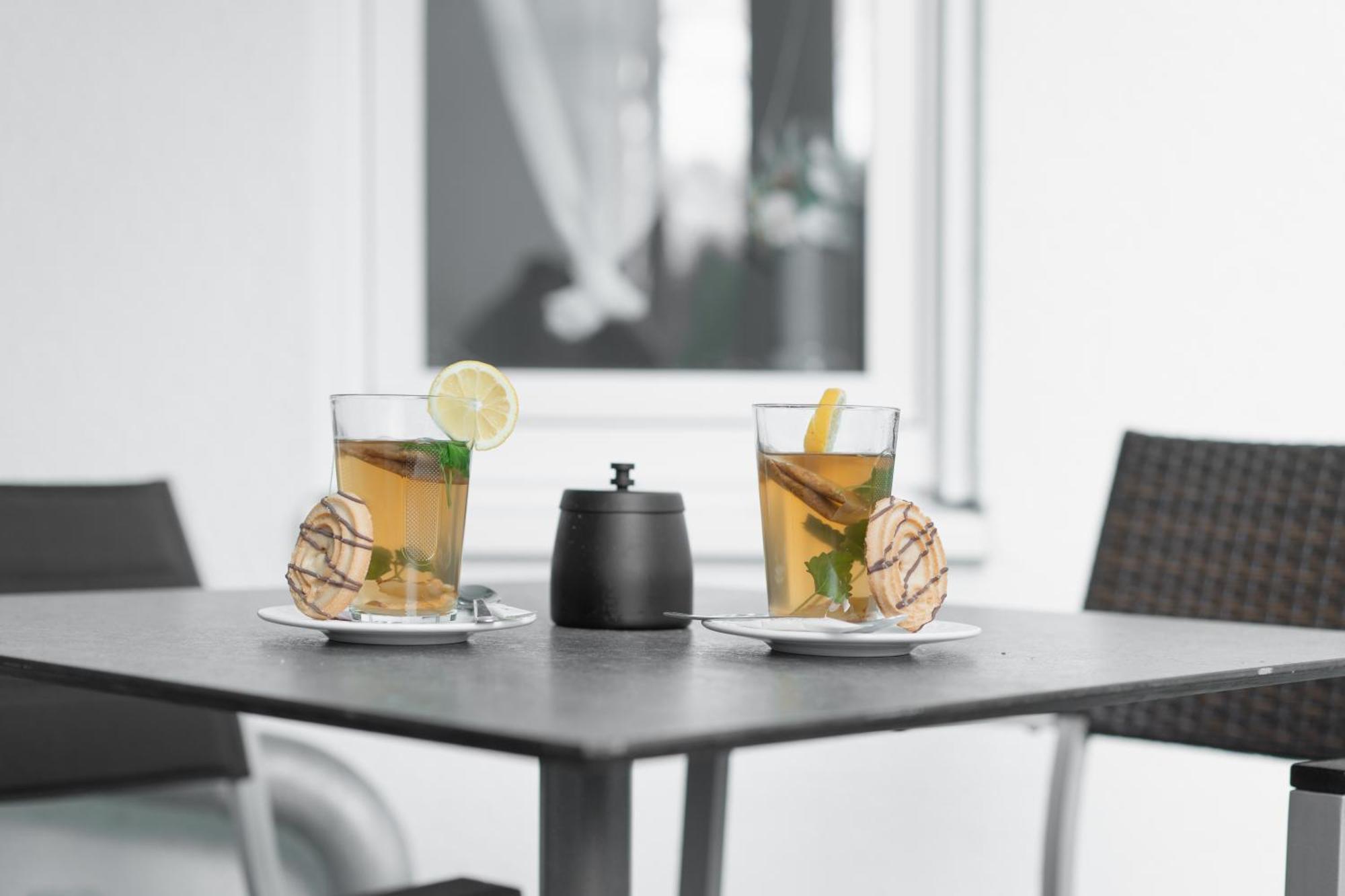 Untersee-Suite Istayunixi Seenaehe-Terrasse-Workspace-Netflix-Parkplatz Radolfzell am Bodensee Luaran gambar